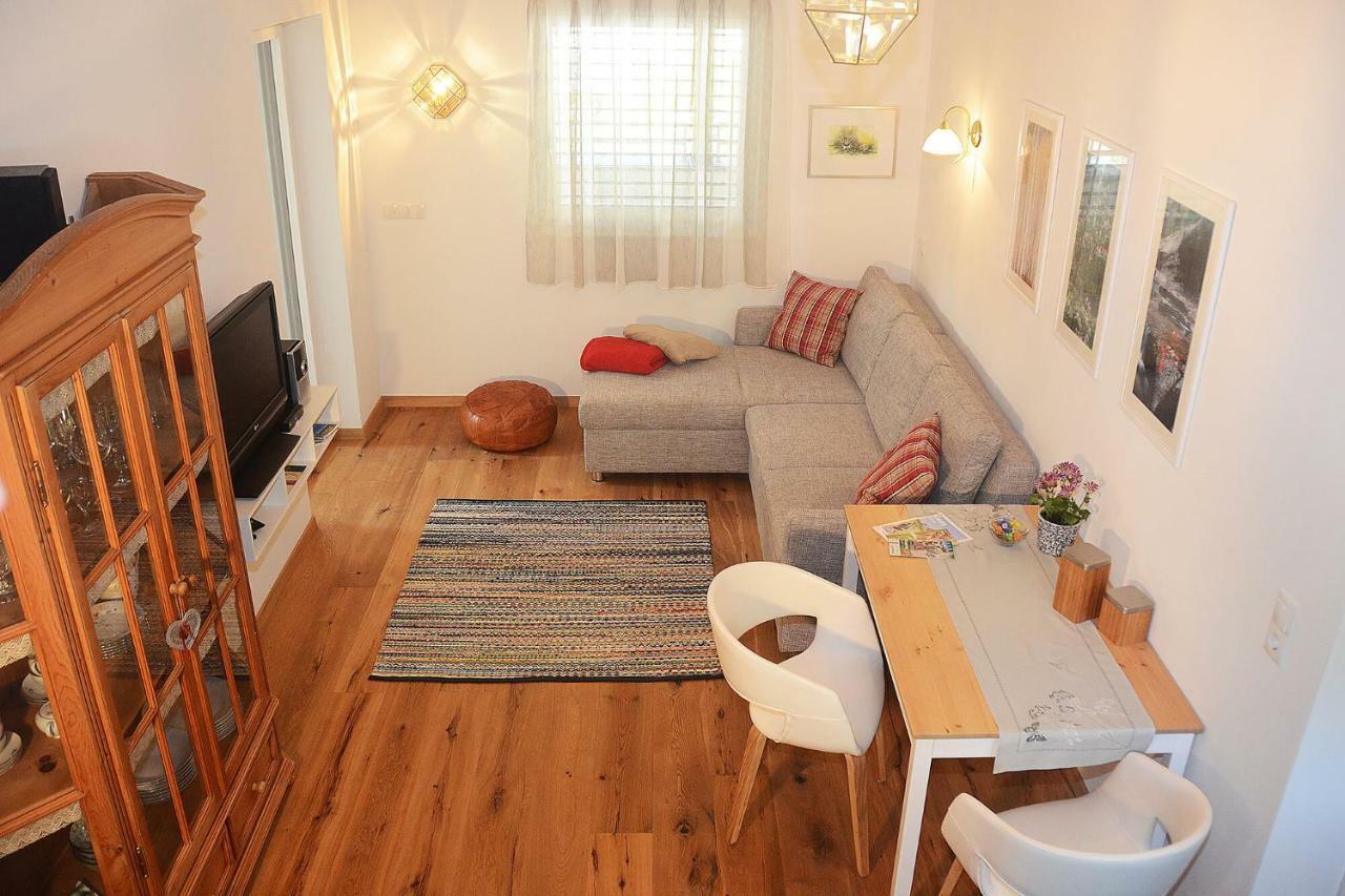Apartment Zimat Chienes Exterior foto