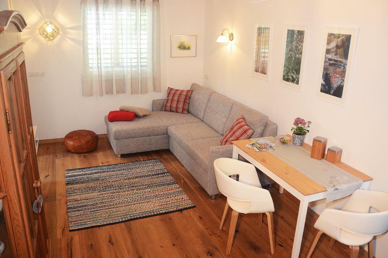 Apartment Zimat Chienes Exterior foto